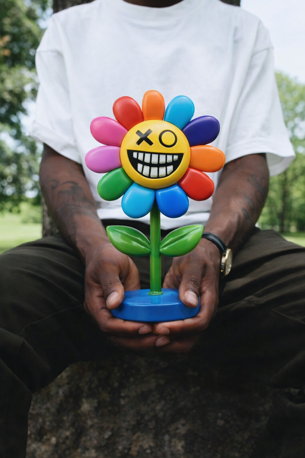 GrowLab flower in hand